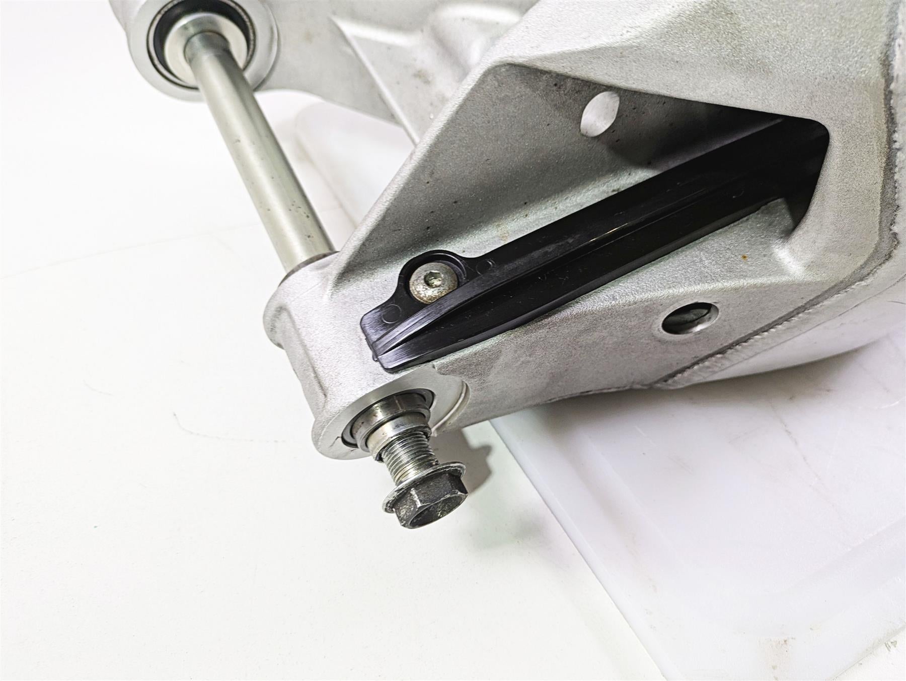 2008 Ducati SBK 1098 S Rear Swingarm Suspension & Axle 81920632A 37020762C {{ shop.shopifyCountryName }} - Mototech271