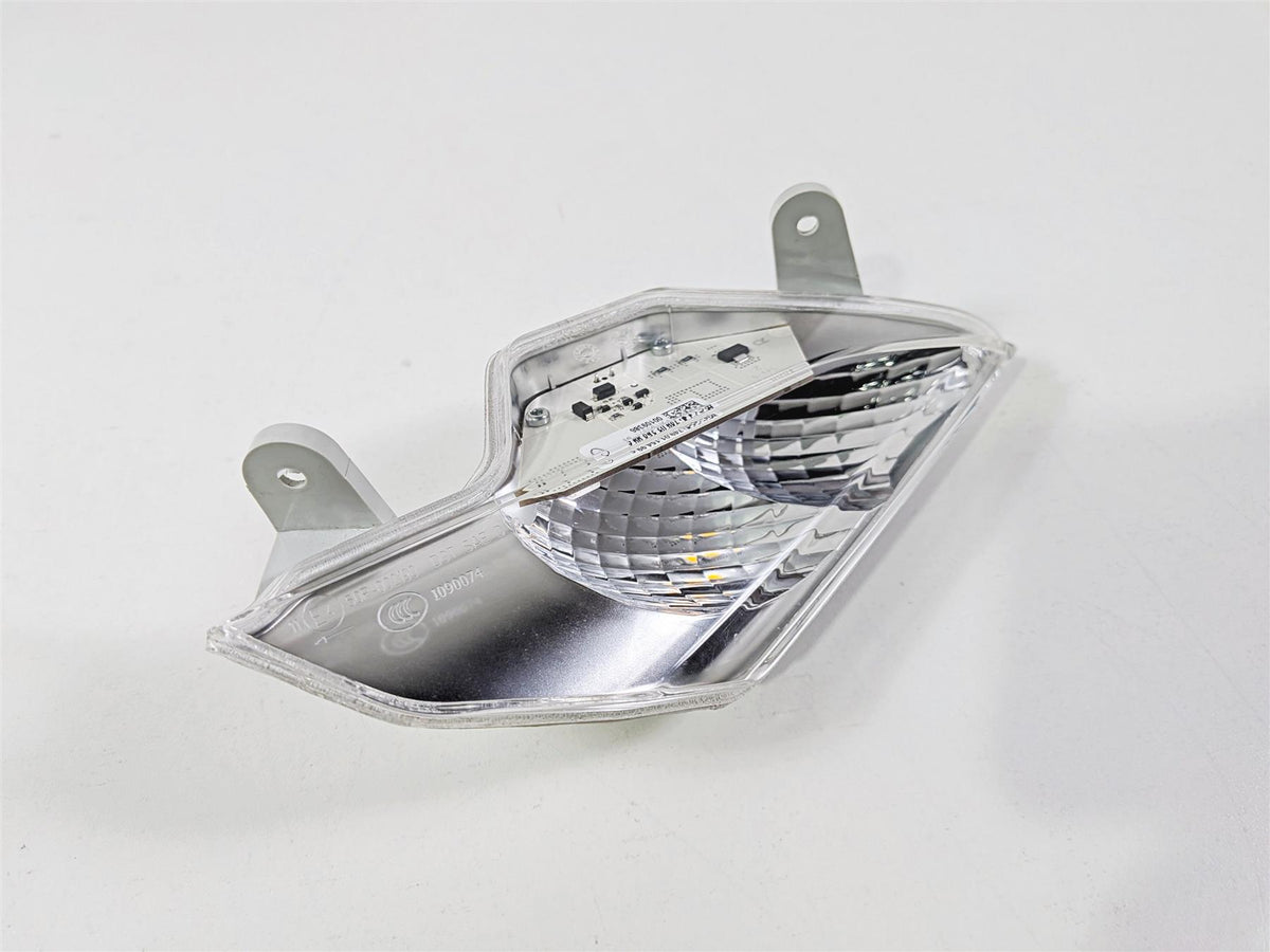 2023 BMW R1250RT RTP K52 Nice Front Right Blinker Turn Signal 63138541626 {{ shop.shopifyCountryName }} - Mototech271