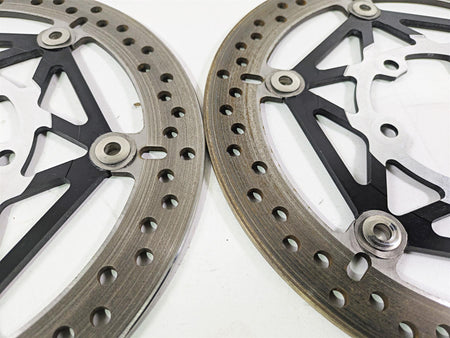 2024 Triumph Street Triple 765 R Front Brake Rotor Disc Set 310Mm T2022443 {{ shop.shopifyCountryName }} - Mototech271