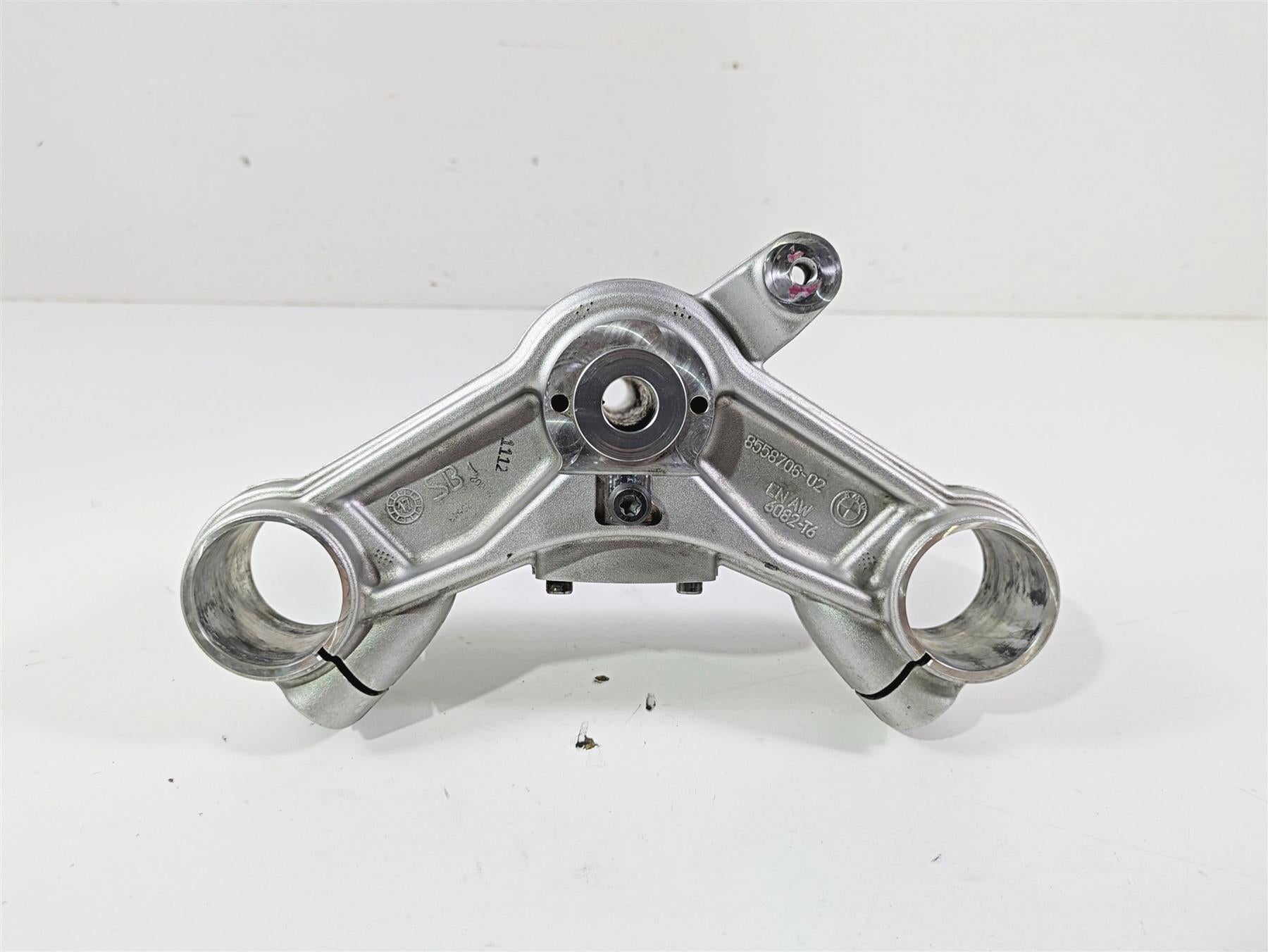 2018 BMW R nineT Urban GS K33 Lower Triple Tree Steering Clamp 31428560399 {{ shop.shopifyCountryName }} - Mototech271