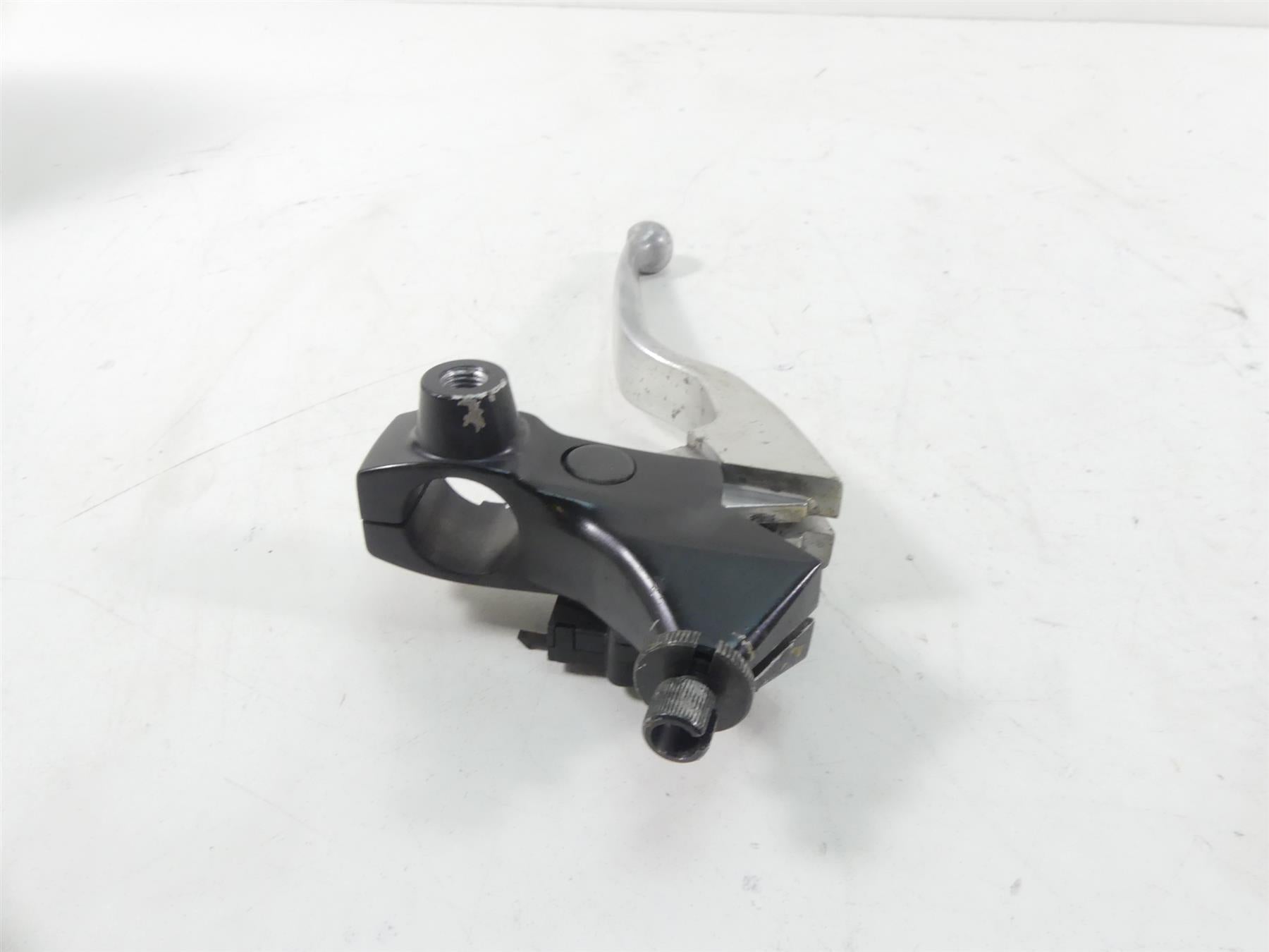 2007 Yamaha XVS1300 V-Star Clutch Perch & Lever 5BN-83912-00-00 {{ shop.shopifyCountryName }} - Mototech271