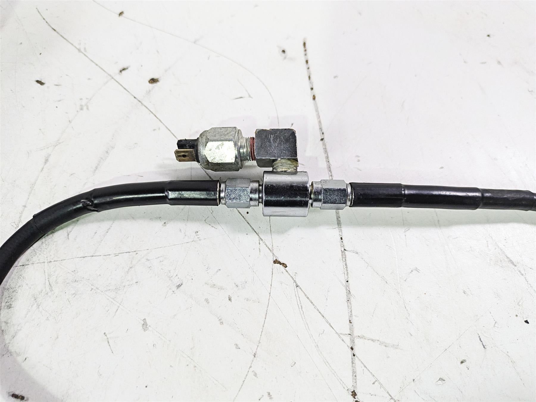 2012 Harley VRSCF Muscle V Rod Brembo Rear Brake Caliper + Line 43050-08 {{ shop.shopifyCountryName }} - Mototech271