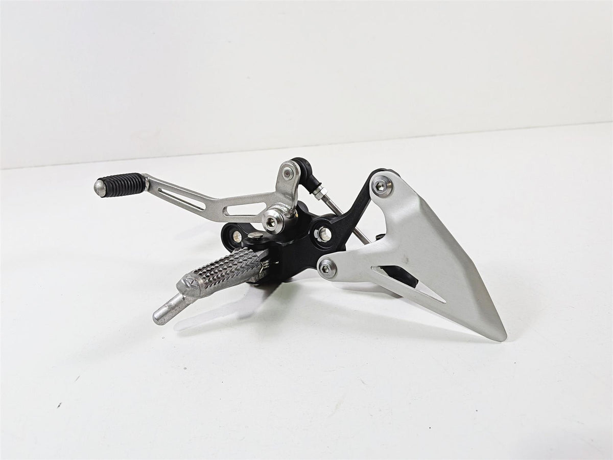 2024 Kawasaki EX500 Ninja 40th An. Left Front Foot Peg & Shifter 35063-1407 {{ shop.shopifyCountryName }} - Mototech271