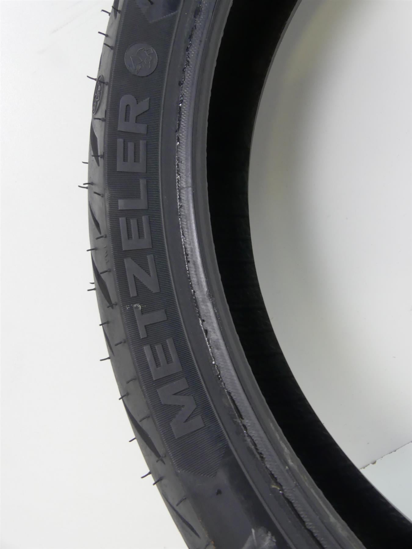 Used Front Motorcycle Tire Metzeler Cruisetec 130/60-19 61H 3576300 {{ shop.shopifyCountryName }} - Mototech271