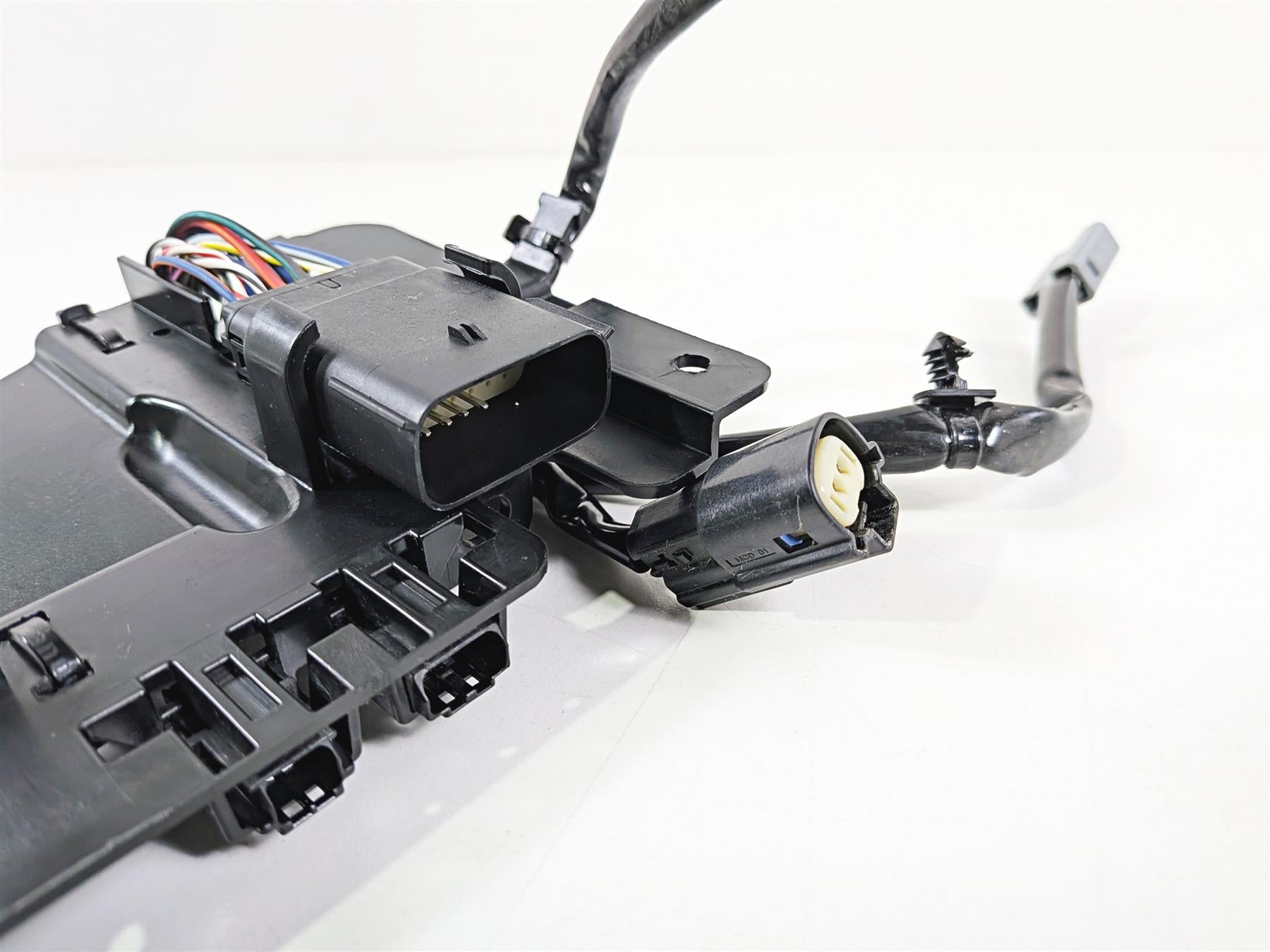 2018 Harley Touring FLHTCU Electra Glide Front Fairing Wiring Harness 69200121A-Mototech271