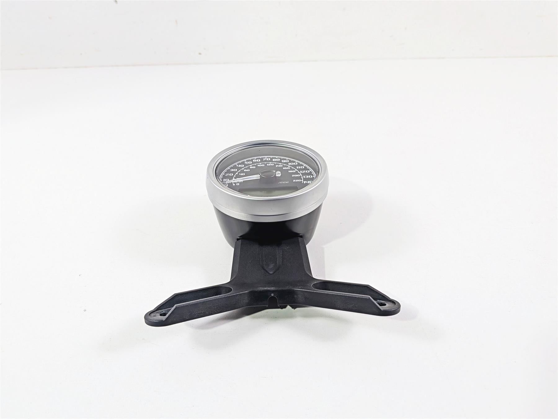 2023 BMW R nineT Scrambler K23 Speedometer Gauge Instrument 8k Only 62111691264 {{ shop.shopifyCountryName }} - Mototech271