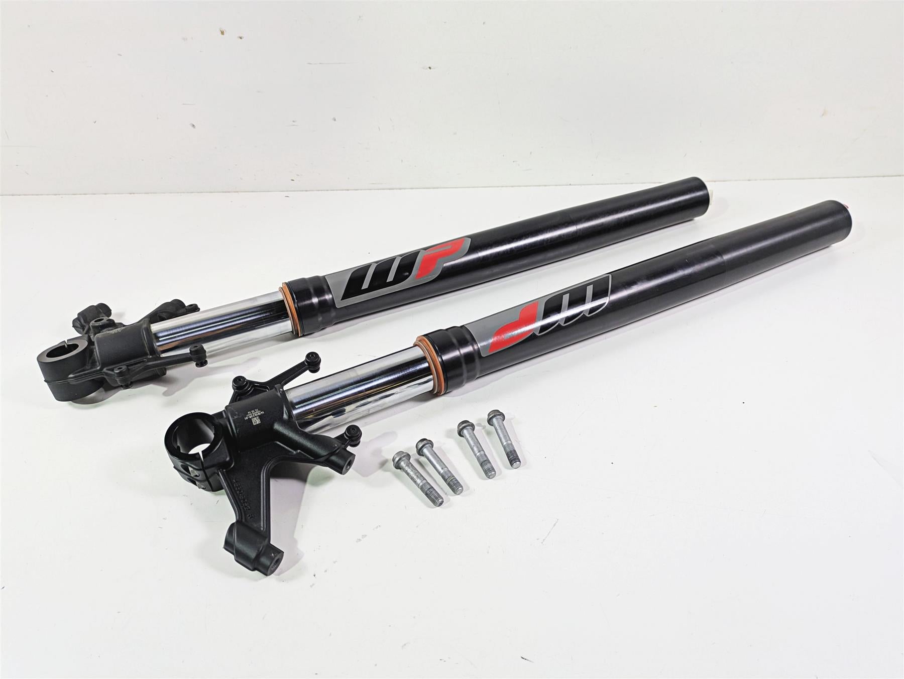 2017 KTM 1290 Super Duke GT Front Fork Set WP White Power Racing 14181Q2301 {{ shop.shopifyCountryName }} - Mototech271