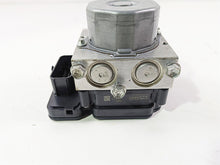 Load image into Gallery viewer, 2020 Suzuki V-Strom 1050 XT Abs Brake Pump Unit Module 55610-06L00
