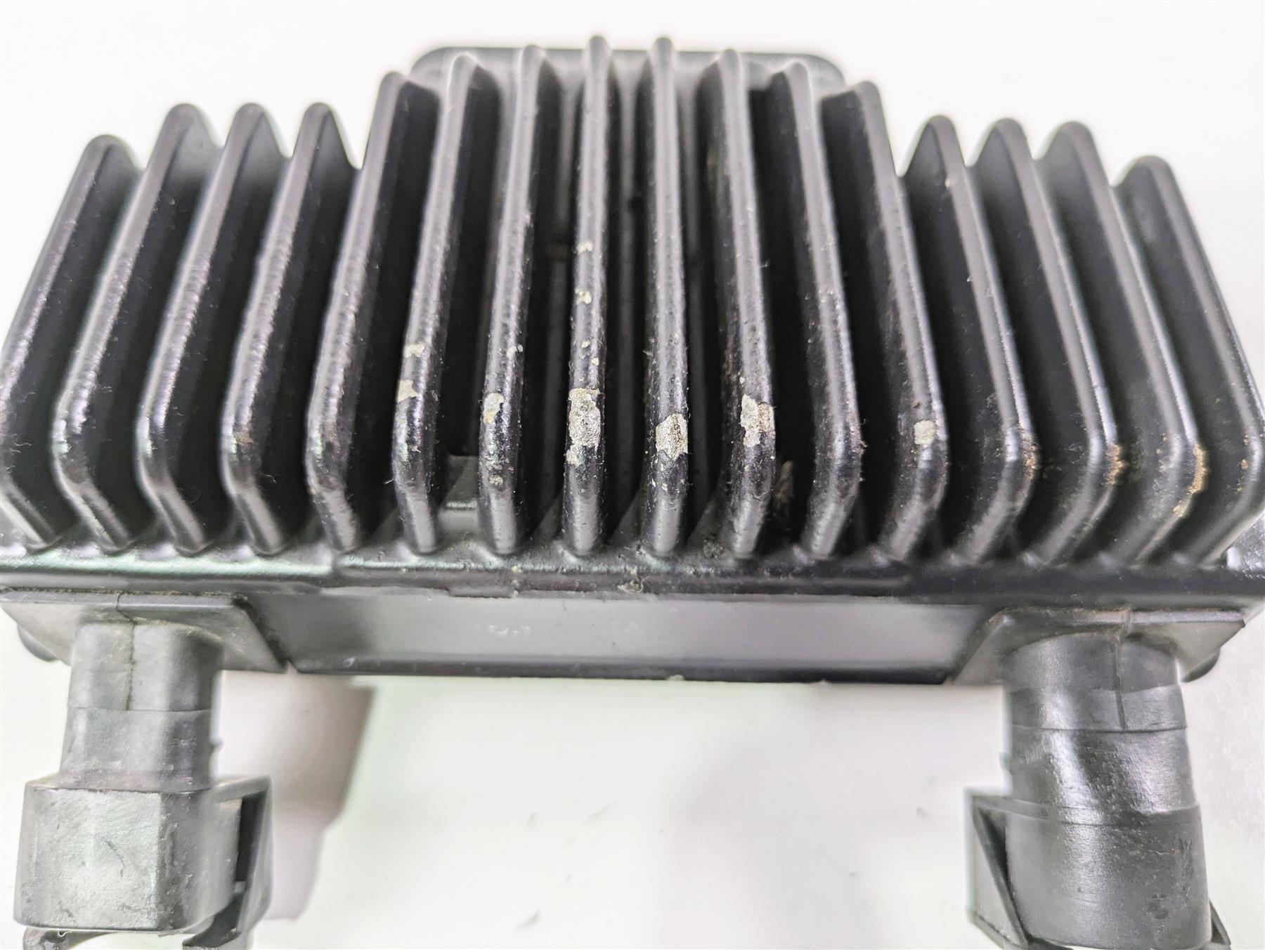 2016 Harley FXDWG Dyna Wide Glide Rectifier Voltage Regulator 74631-08A {{ shop.shopifyCountryName }} - Mototech271