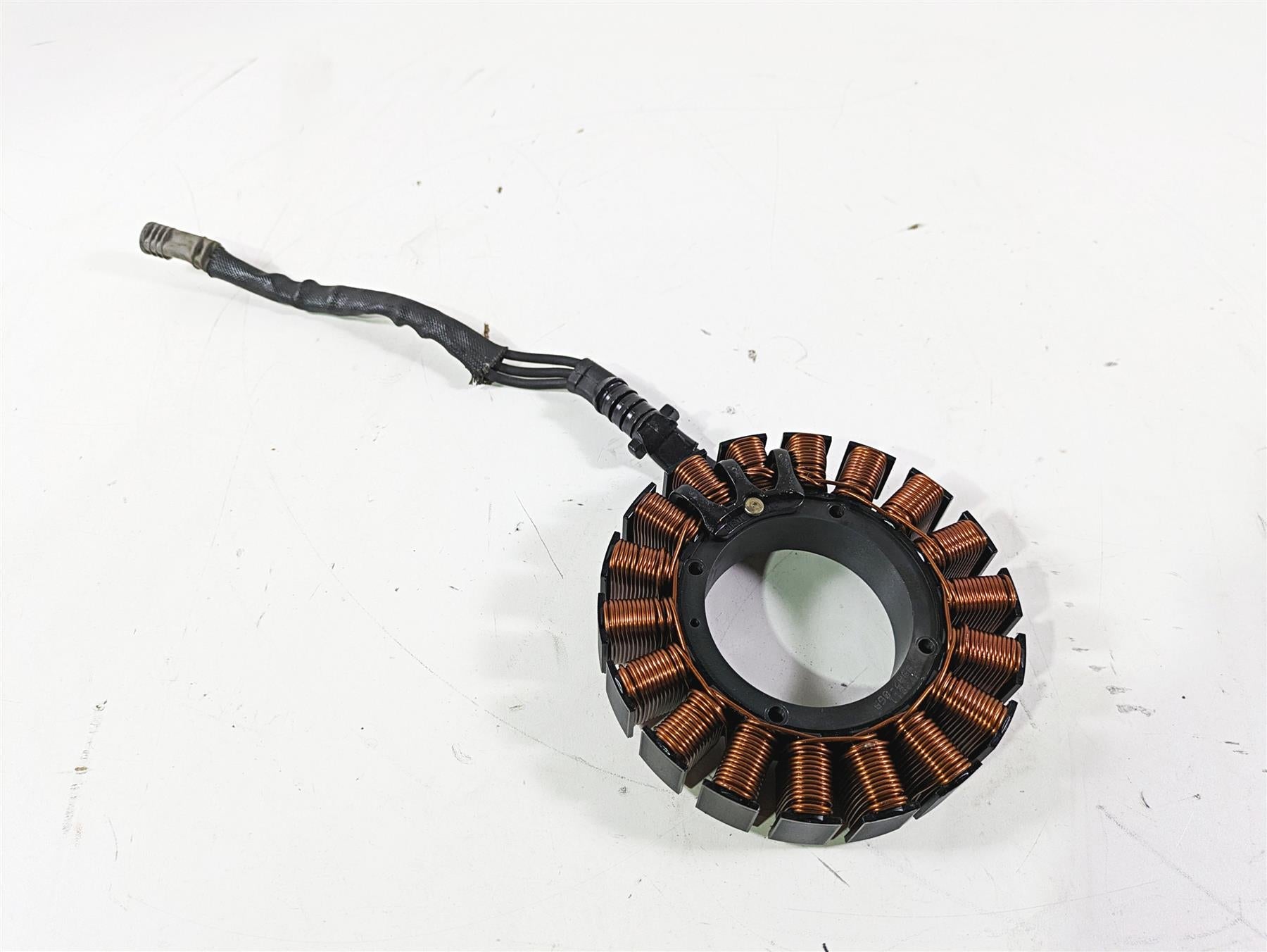 2008 Harley Touring FLHTCU E-Glide 105TH Ignition Alternator Stator 29987-06D {{ shop.shopifyCountryName }} - Mototech271