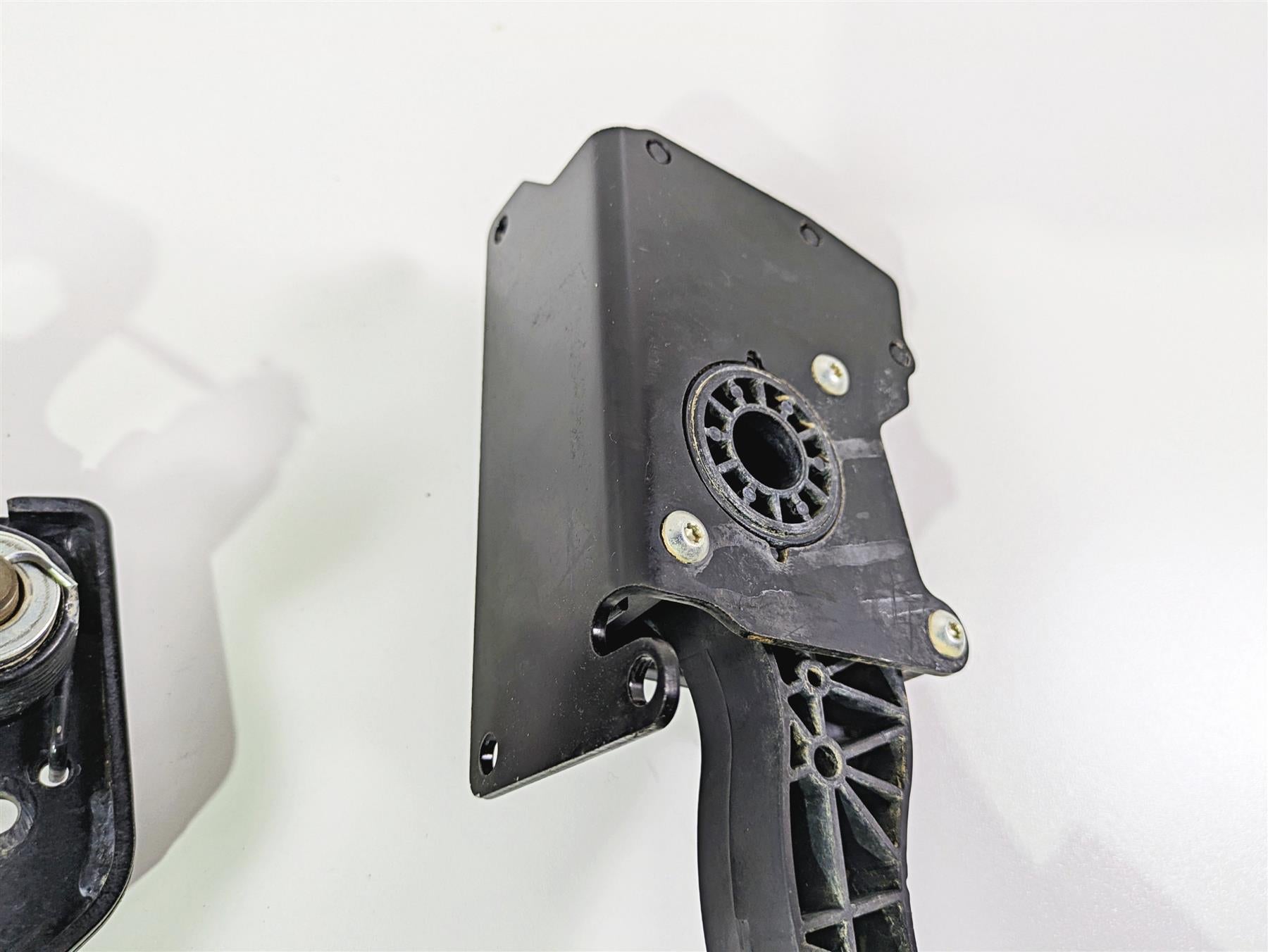 2021 CFMoto Zforce 950 Sport Foot Brake Pedal Lever Set 5BY0-105000 5HY0-082000 {{ shop.shopifyCountryName }} - Mototech271