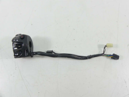 2020 Yamaha VMX17 1700 Left Hand Control Switch Blinker Signal 2S3-83972-00-00 {{ shop.shopifyCountryName }} - Mototech271