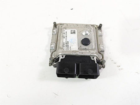 2018 Indian Chieftain Dark Horse Ecm Cdi Ecu Engine Control Module 4017671 {{ shop.shopifyCountryName }} - Mototech271
