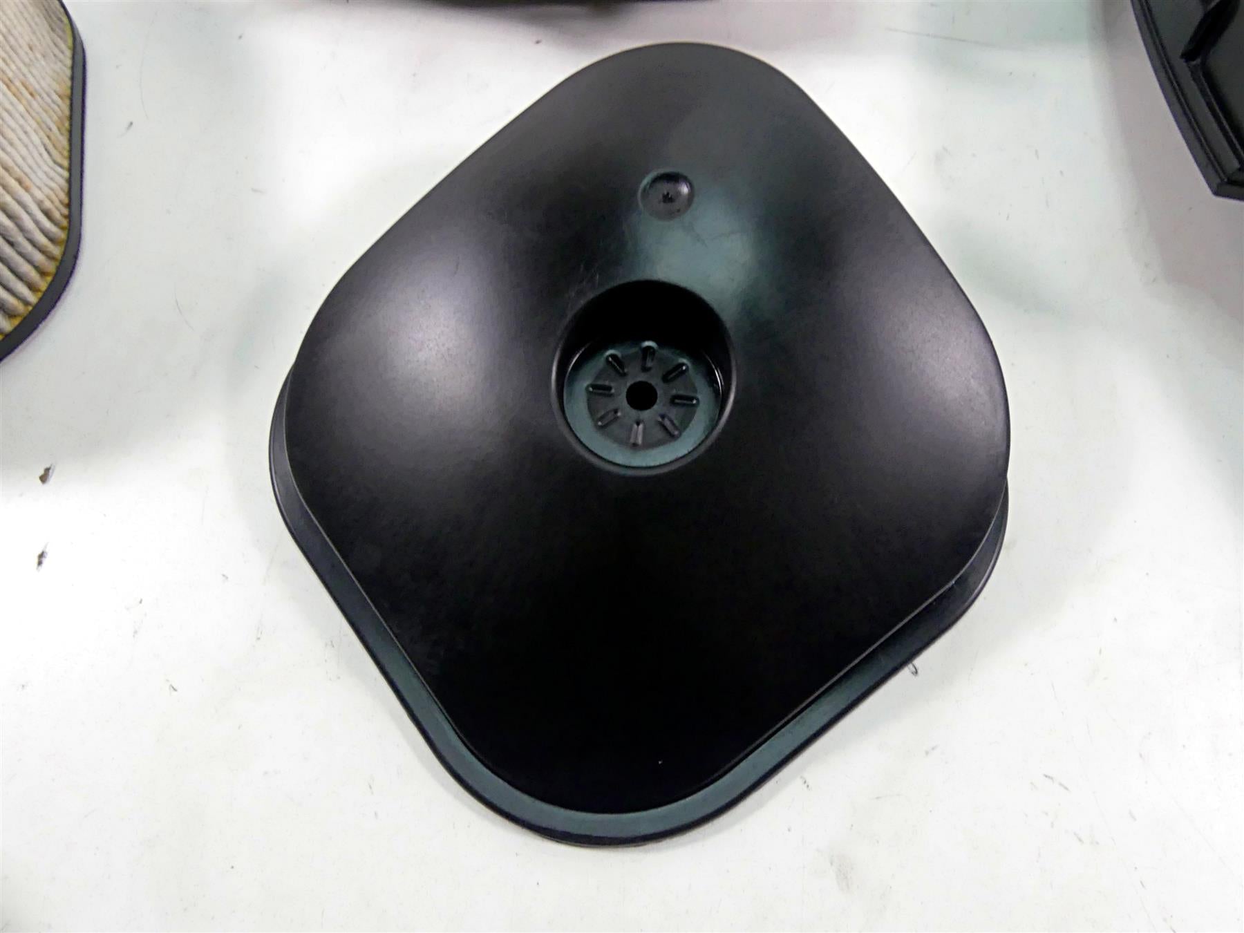 2015 Harley VRSCF Muscle V-Rod Air Box Cleaner Breather Filter Set 29435-05A {{ shop.shopifyCountryName }} - Mototech271