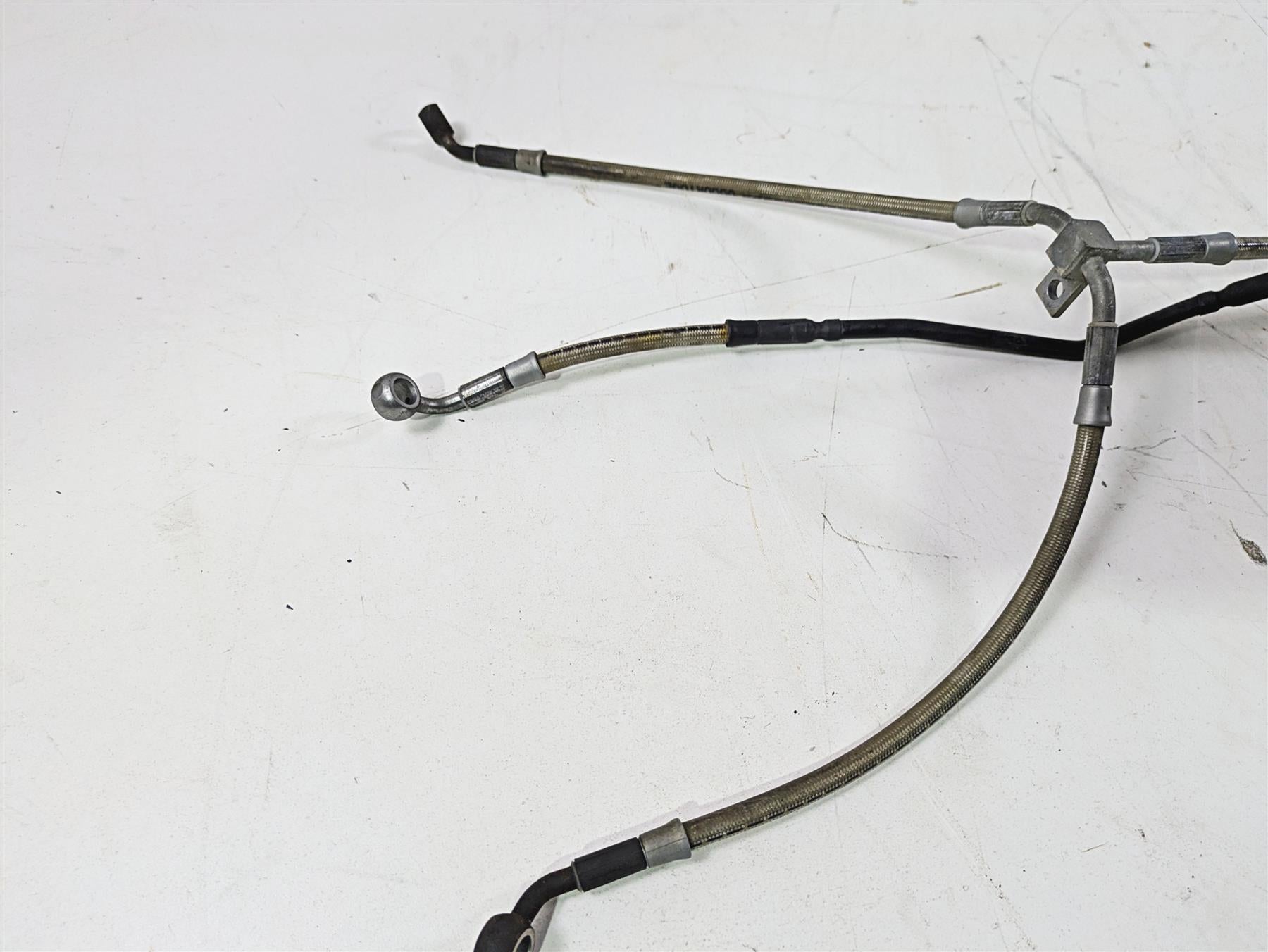 2015 BMW R1200GS Adv K51 Front Abs Brake Line Hose Set 34328526553 34328526552 {{ shop.shopifyCountryName }} - Mototech271