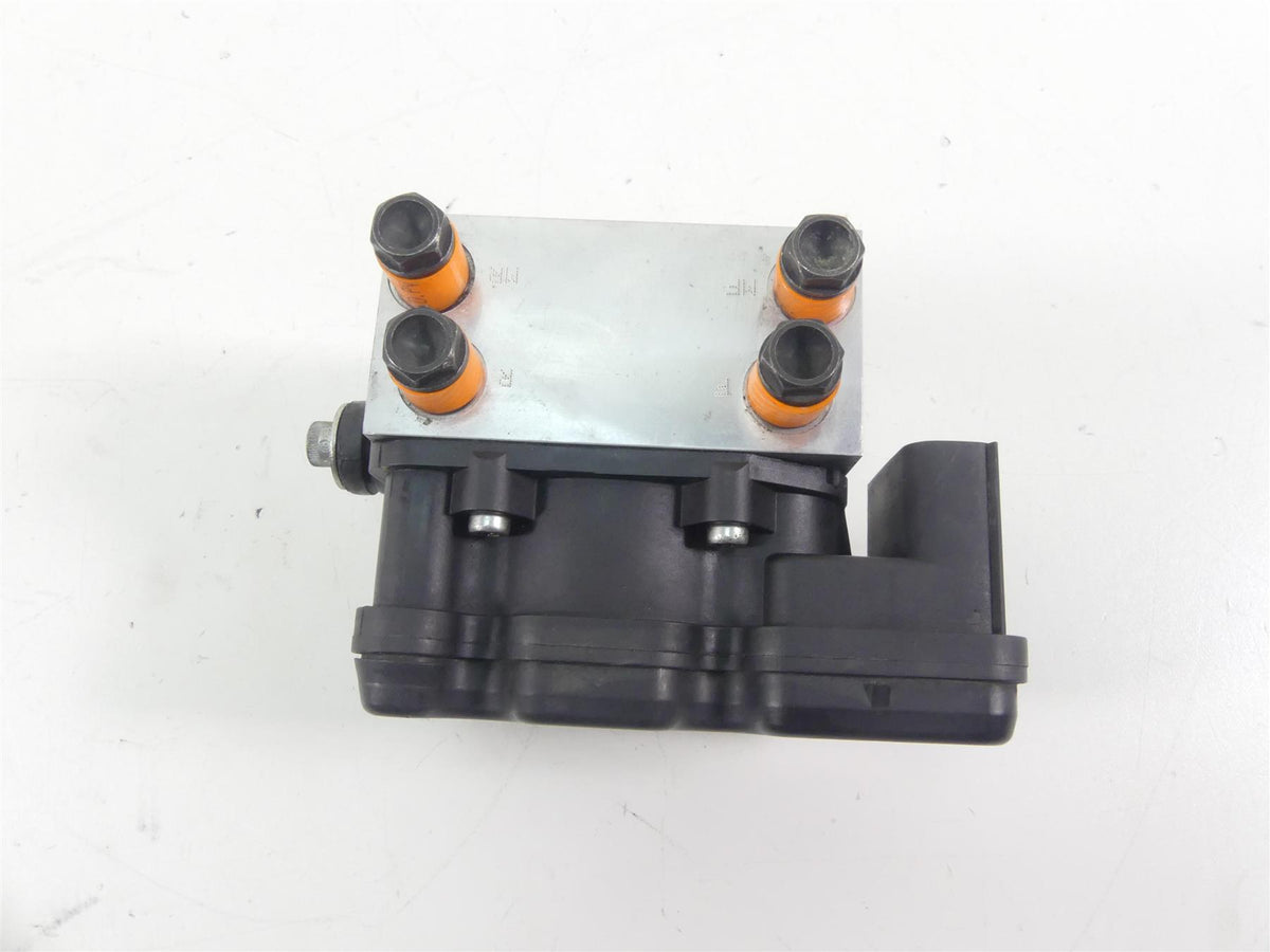 2009 Harley FLHTCU SE4 CVO E-Glide Abs Brake Pump Pressure Module Unit 40601-08A {{ shop.shopifyCountryName }} - Mototech271