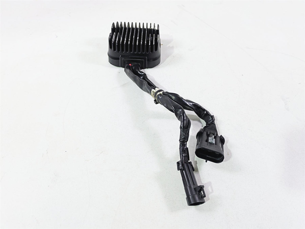 2017 Indian Chieftain Limited Rectifier Voltage Regulator 4014300 {{ shop.shopifyCountryName }} - Mototech271
