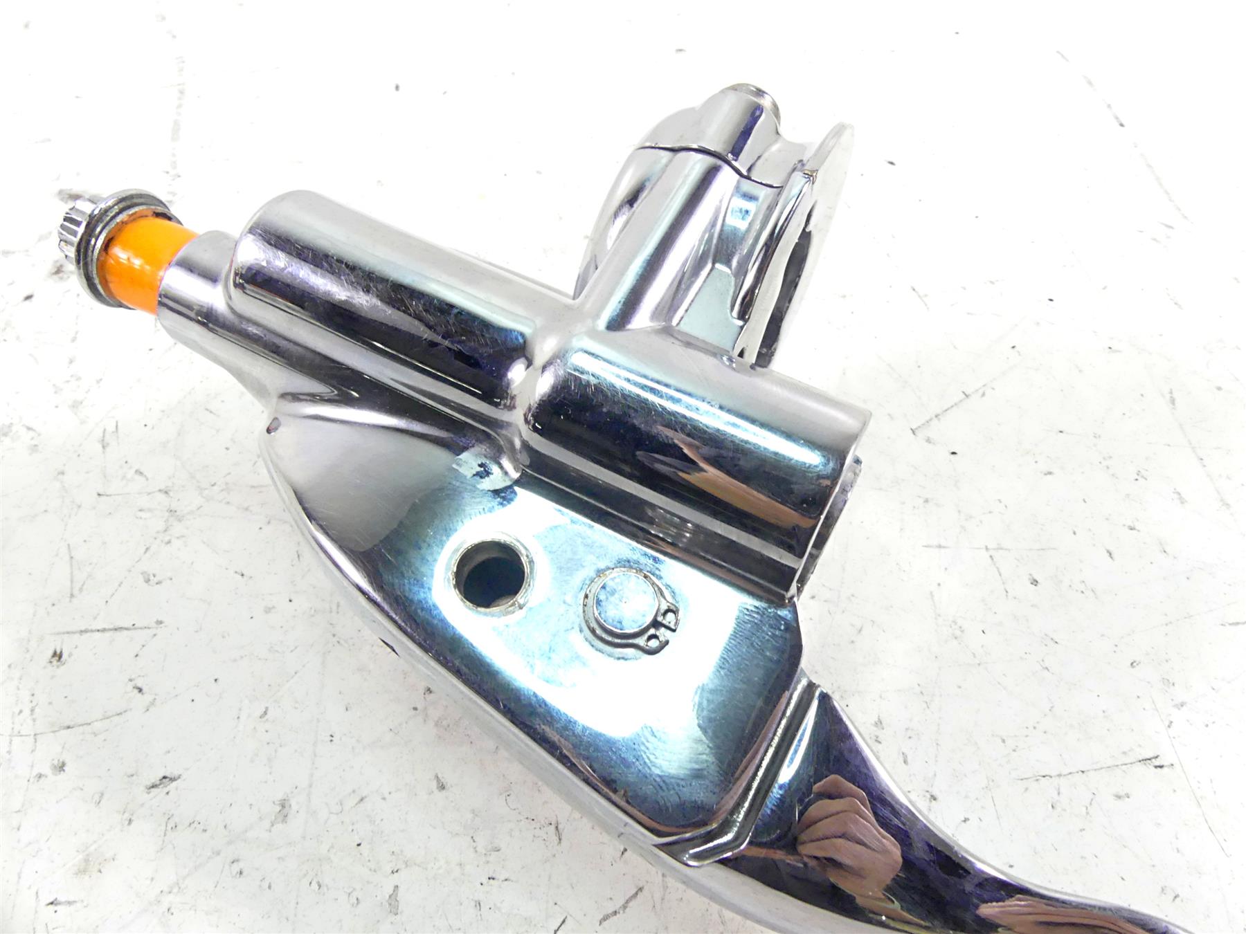 11/16" Dual Disc Harley Davidson Chrome Front Brake Master Cylinder {{ shop.shopifyCountryName }} - Mototech271