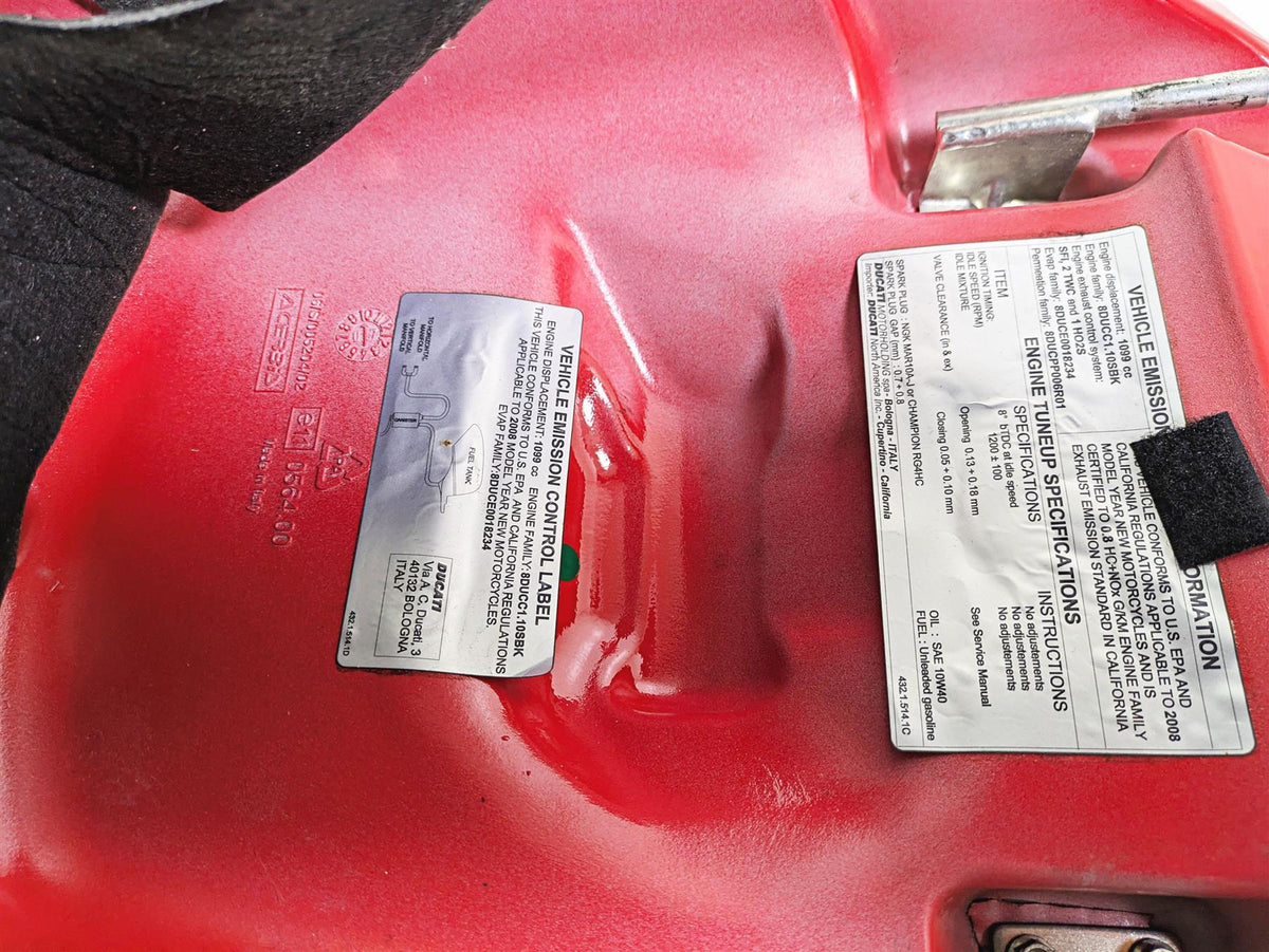 2008 Ducati SBK 1098 S Fuel Gas Petrol Tank Reservoir 58611602A {{ shop.shopifyCountryName }} - Mototech271