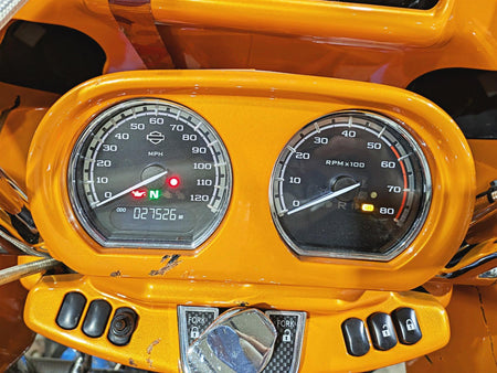 2015 Harley Touring FLTRUSE CVO Road Glide Speedometer Gauge Cluster 70900293A-Mototech271