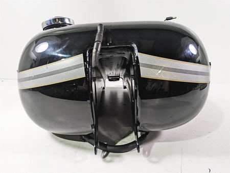 2003 Harley FLSTC Softail Heritage 100th Fuel Gas Petrol Tank 62180-00D {{ shop.shopifyCountryName }} - Mototech271
