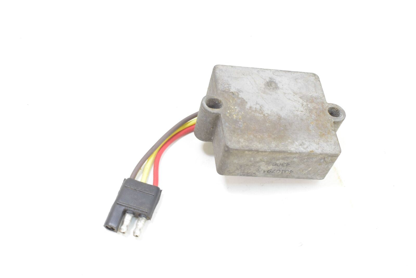 2009 Polaris RMK 600 S09PM6KS Volt Regulator Voltage Rectifier 4010794 {{ shop.shopifyCountryName }} - Mototech271