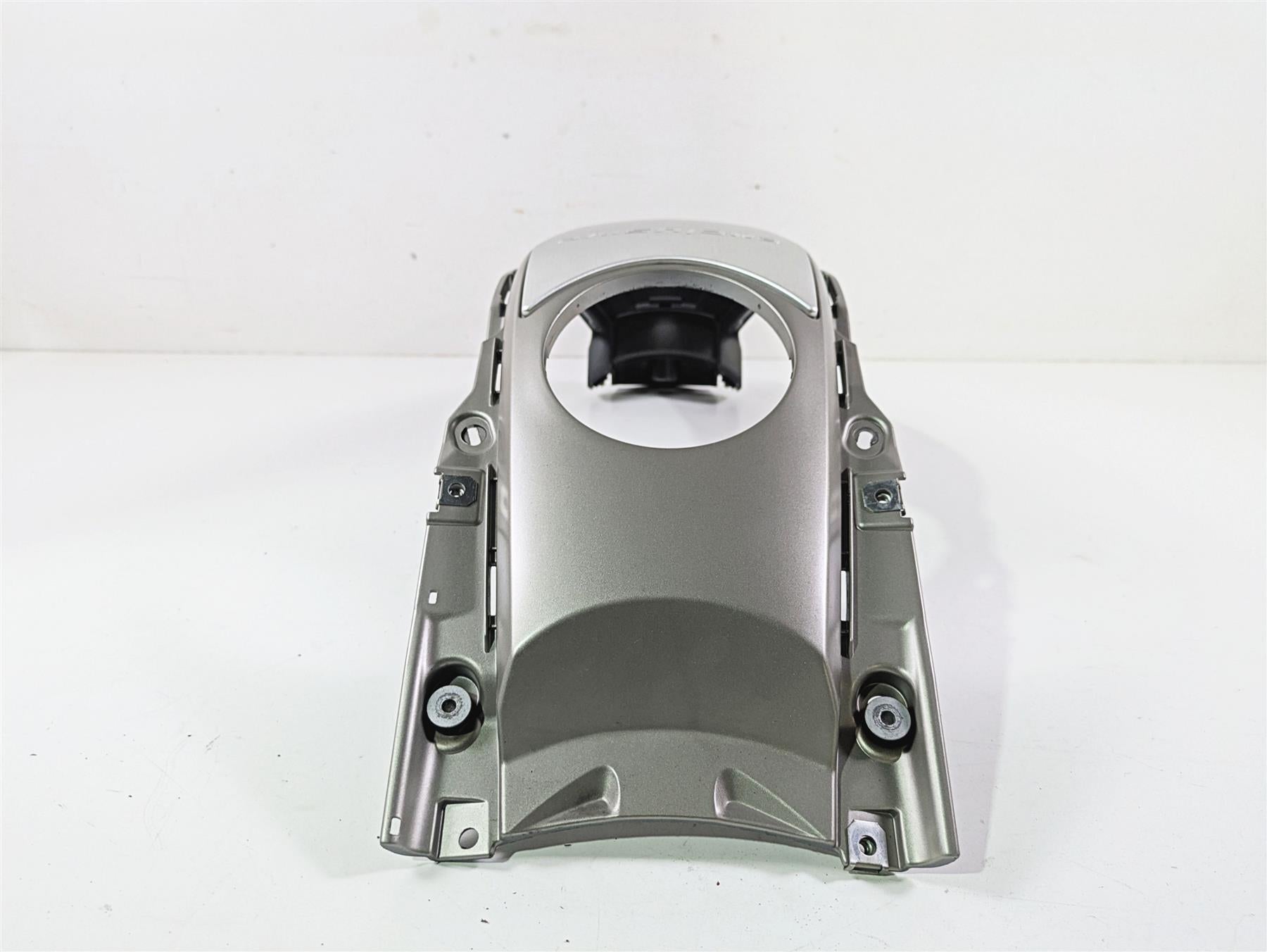 2014 BMW K1600 GTL K48 Fuel Tank Center Fairing Cover Cowl 46638536859 {{ shop.shopifyCountryName }} - Mototech271