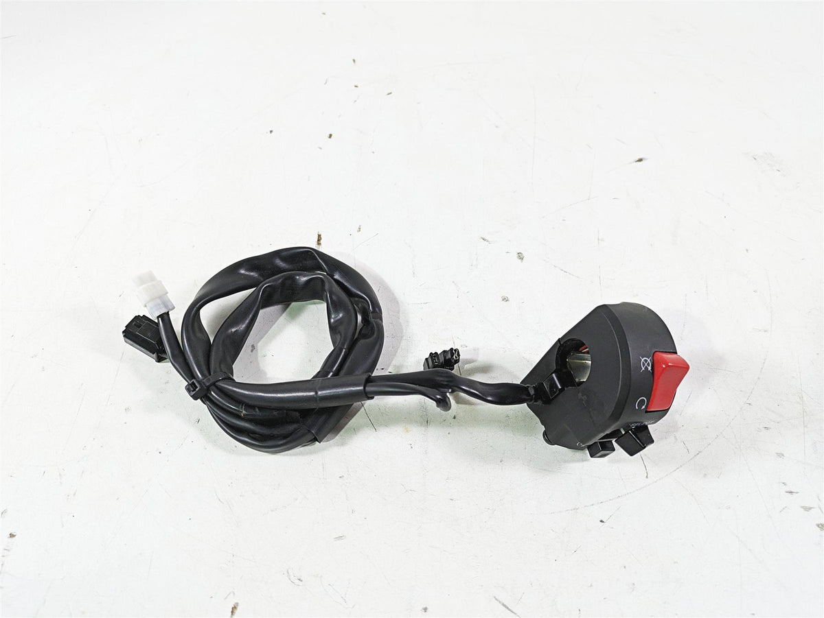 2021 Yamaha Tenere 700 XTZ7 Right Hand Control Switch BW3-83963-00-00 {{ shop.shopifyCountryName }} - Mototech271