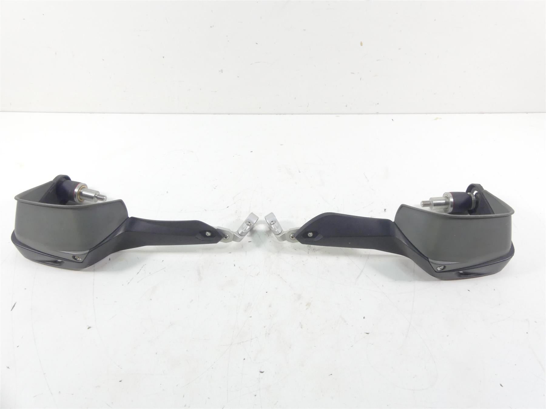 2008 BMW R1200GS K25 Left Right Hand Guards & Mounts 71607703157 71607703158 | Mototech271