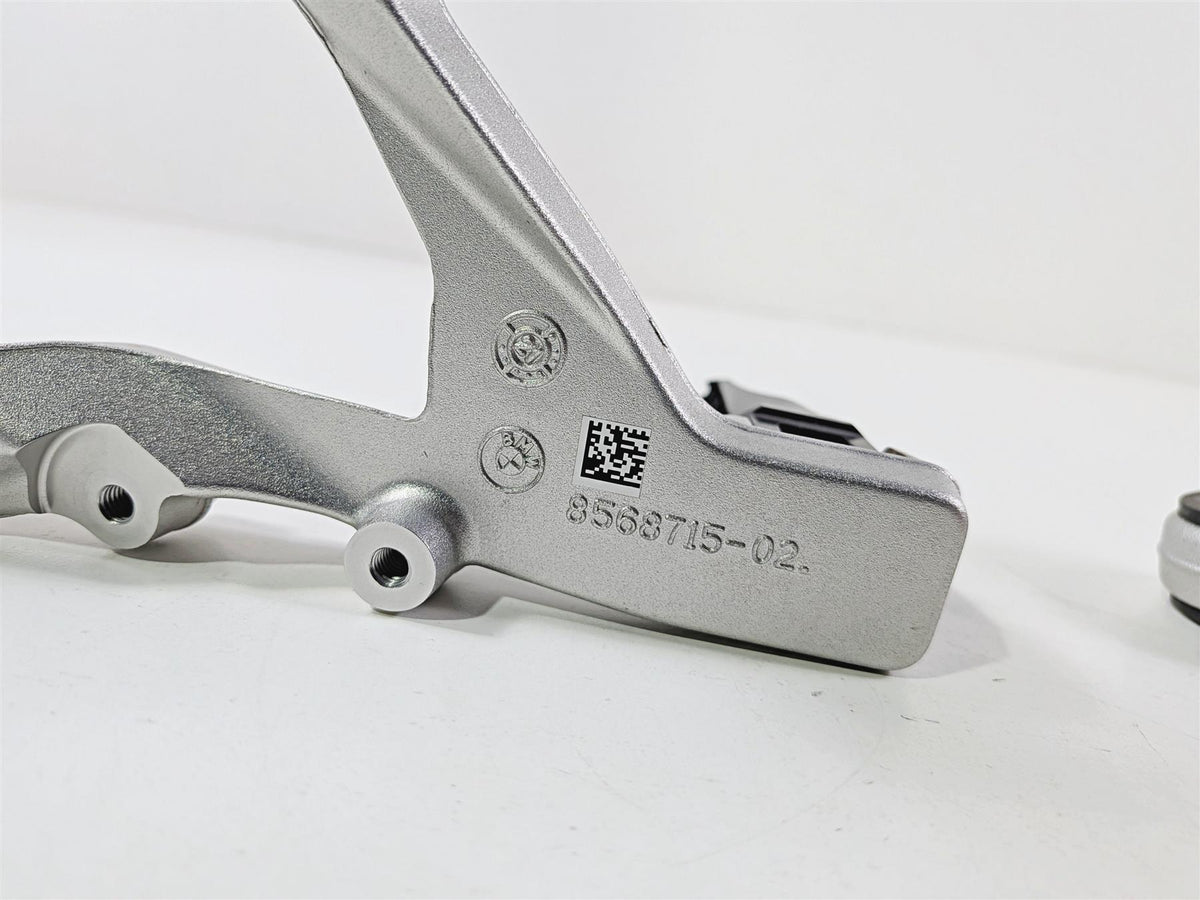 2022 BMW S1000RR K67 Left Right Rizoma Foot Peg Set & Mounts 46718568715-Mototech271