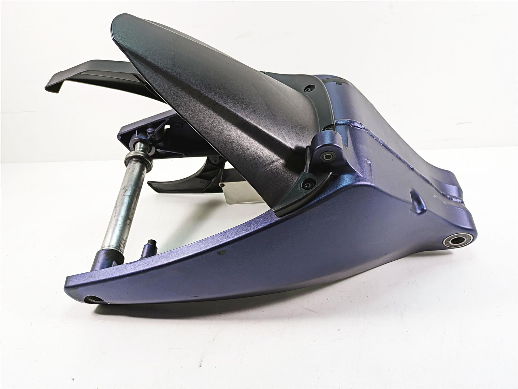 2008 Buell 1125 R Rear Swingarm Swing Arm Axle - Read K0003.1AMYCR K0170-1AMA {{ shop.shopifyCountryName }} - Mototech271