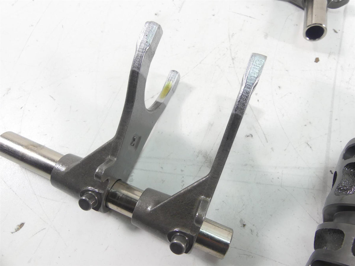 2017 Triumph Thruxton 1200 R Transmission 6 Speed Pack T1183380 T1183390 {{ shop.shopifyCountryName }} - Mototech271