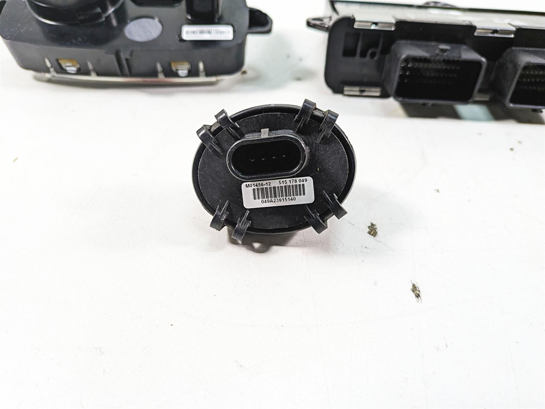2016 Sea-Doo Spark 900 Cdi Speedo Ibr Dess Switch & Key Set 278003406 420666063 {{ shop.shopifyCountryName }} - Mototech271