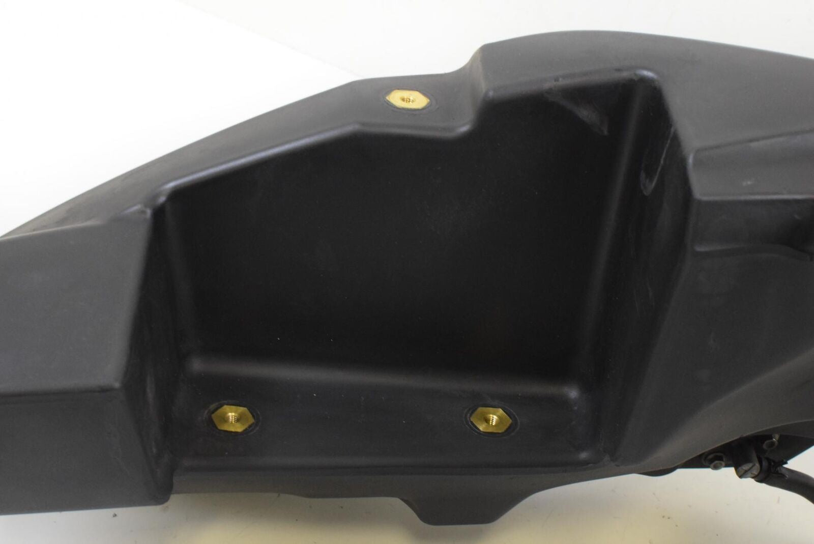 2013 Triumph 1215 Trophy SE Fuel Gas Petrol Tank Reservoir NICE T2401117 {{ shop.shopifyCountryName }} - Mototech271