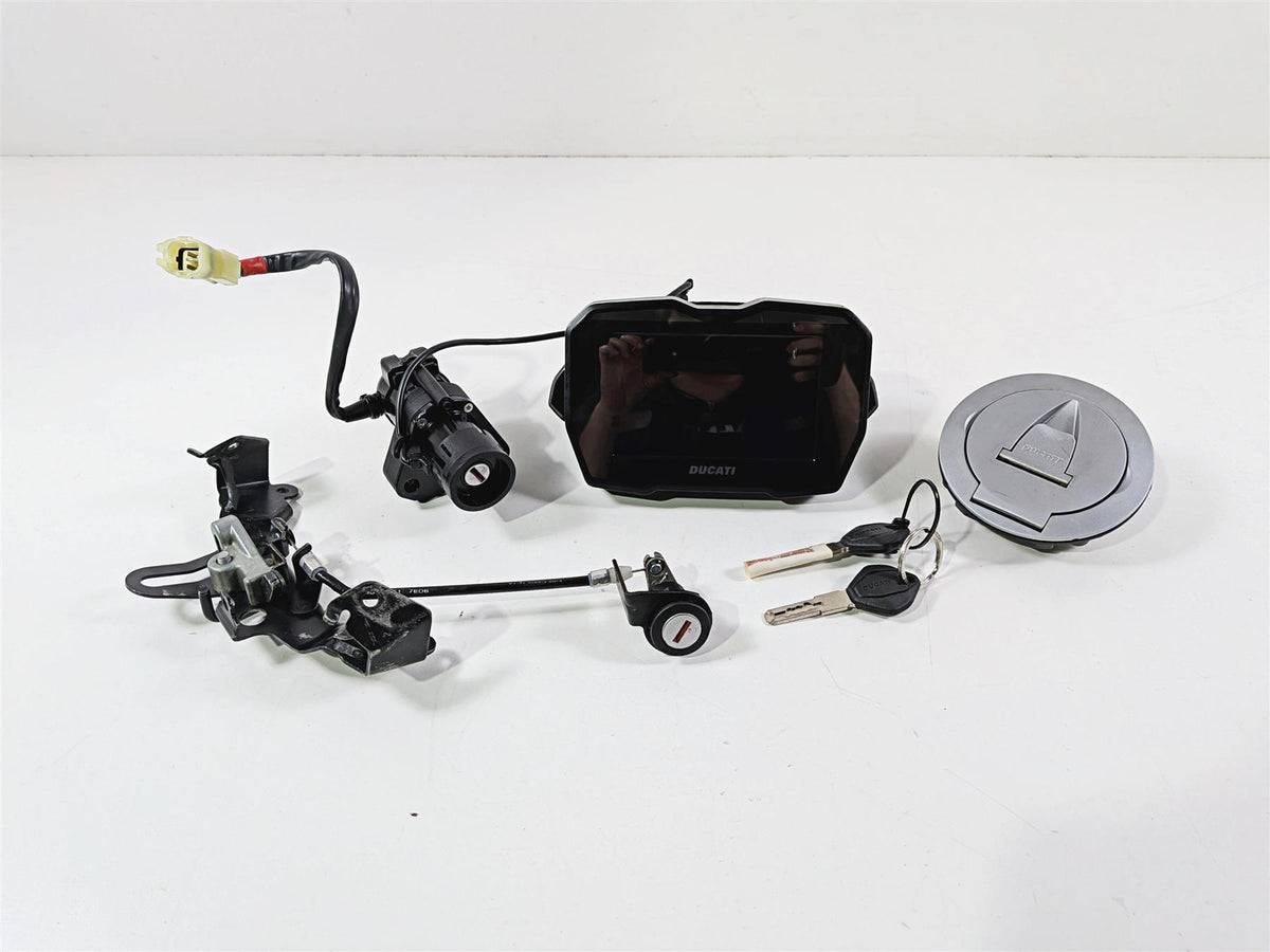 2023 Ducati Streetfighter V4 Speedometer Screen Ignition Switch Key 40612024A-Mototech271