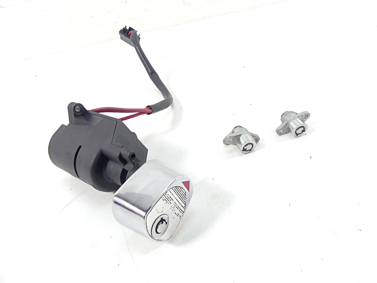 2004 Harley Touring FLHTCUI Electra Glide Ignition Switch Lock Set -Vin 71640-99 {{ shop.shopifyCountryName }} - Mototech271