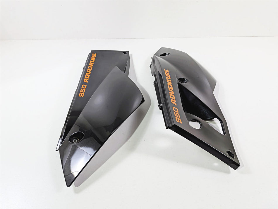 2005 KTM 950 LC8 Adventure Rear Tail Side Cover Fairings 60008041000 60008042000 {{ shop.shopifyCountryName }} - Mototech271