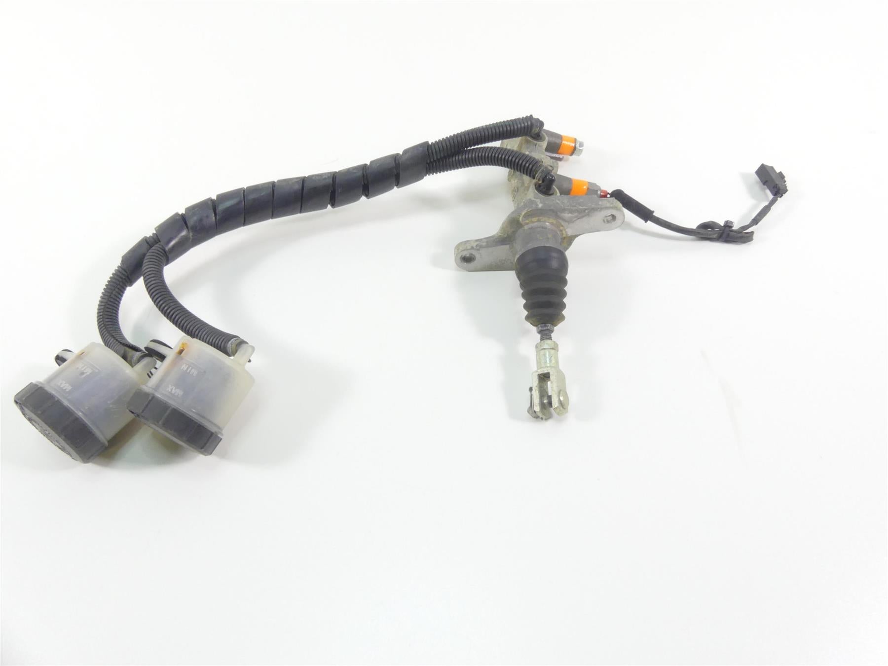 2018 Can Am Maverick X3 Turbo STD Main Brake Master Cylinder 705601549 705601863 {{ shop.shopifyCountryName }} - Mototech271