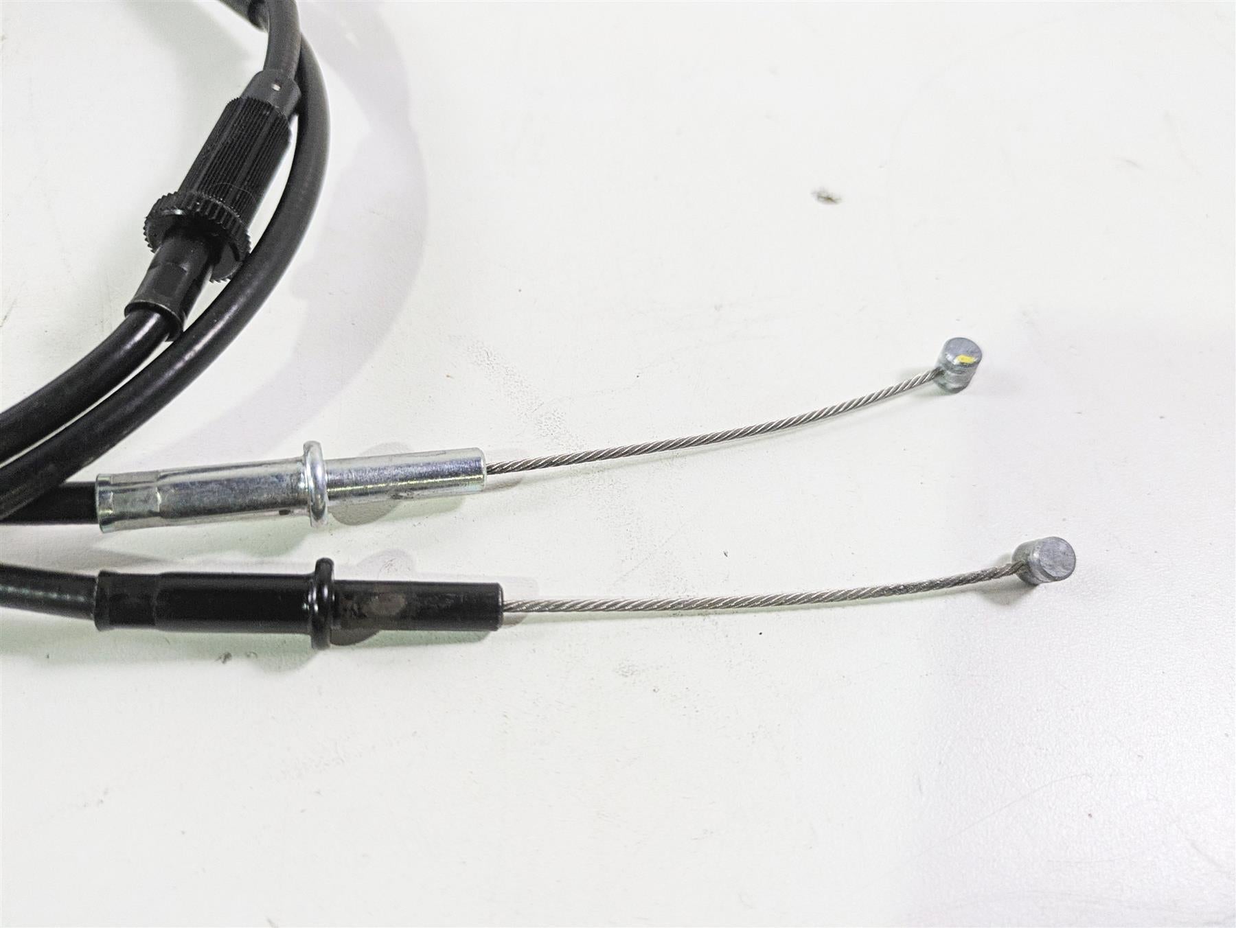2020 Kawasaki ZX6R ZX636 Ninja Throttle Cable Set 32099-0766 {{ shop.shopifyCountryName }} - Mototech271