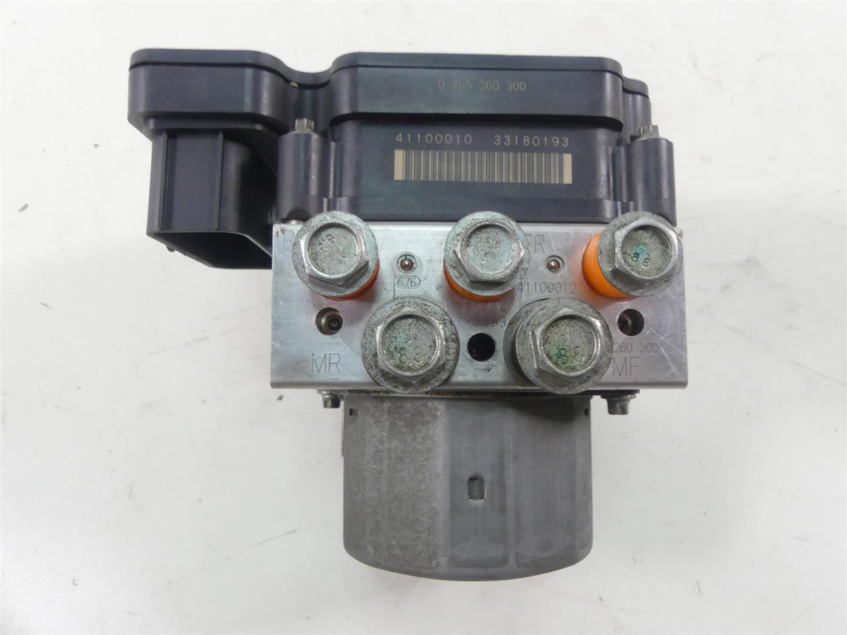 2014 Harley Touring FLHXS Street Glide Sp Abs Brake Pump Module 41100013A {{ shop.shopifyCountryName }} - Mototech271
