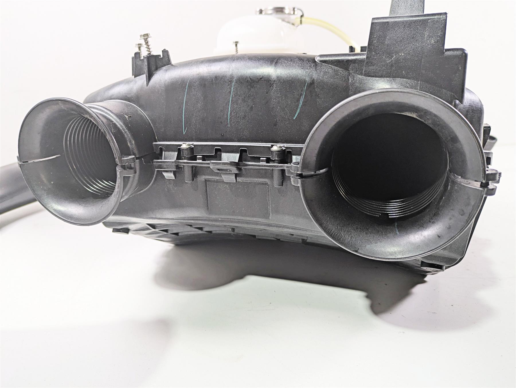 2024 Sea-Doo GTX 230 Air Box Cleaner Breather Filter & Reservoir 273000394 {{ shop.shopifyCountryName }} - Mototech271