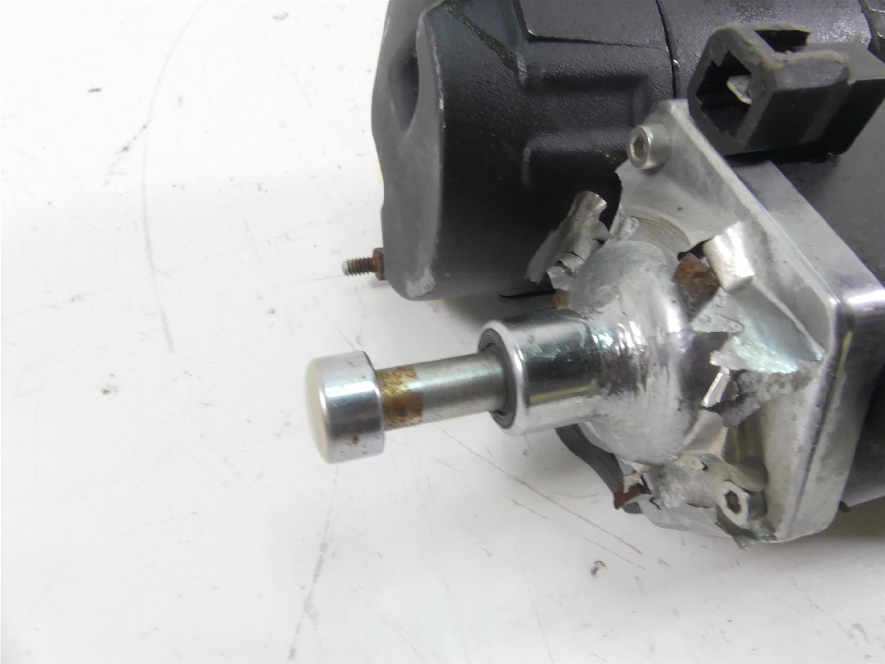 1998 Harley Dyna FXDL Low Rider Engine Starter Motor + Shaft 31553-94B {{ shop.shopifyCountryName }} - Mototech271
