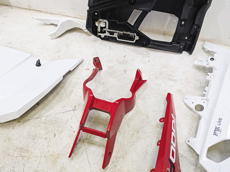 2023 Honda Talon SXS1000 S2R Colored Outer Cover Hood Set 61305-HL6 {{ shop.shopifyCountryName }} - Mototech271