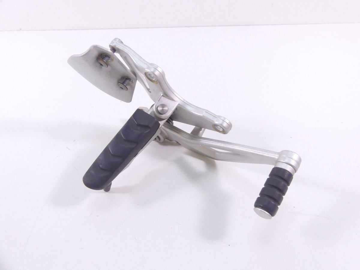 2008 BMW R1200R K27 Right Rider Footpeg Foot Peg Brake Pedal Set 46717671076 {{ shop.shopifyCountryName }} - Mototech271