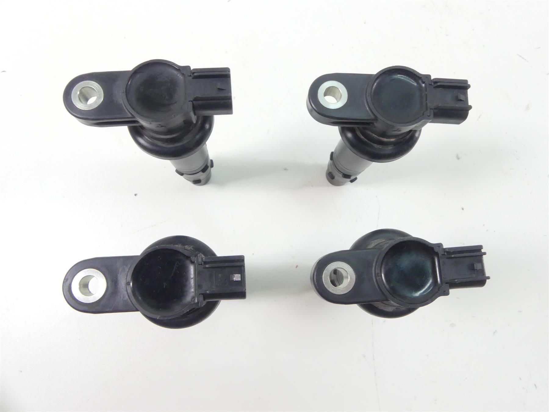 2017 Yamaha XT1200Z Super Tenere Ignition Coil Stick Coils Set 23P-82310-00-00 {{ shop.shopifyCountryName }} - Mototech271