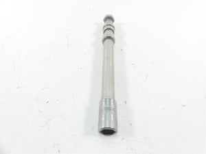 2006 Yamaha Roadliner XV1900 Front Axle Wheel Spindle 1D7-25181-00-00 | Mototech271