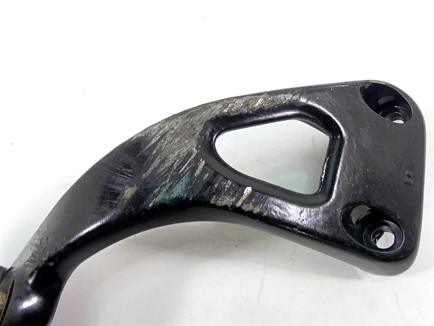 2020 Harley Softail FXST Standard Right Footpeg Foot Peg & Mount 50500601 {{ shop.shopifyCountryName }} - Mototech271