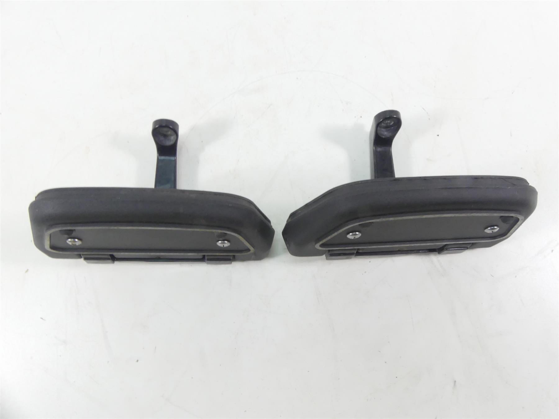 2001 Harley Touring FLHRCI Road King Rear Passenger Floor Board Set 52719-93B {{ shop.shopifyCountryName }} - Mototech271