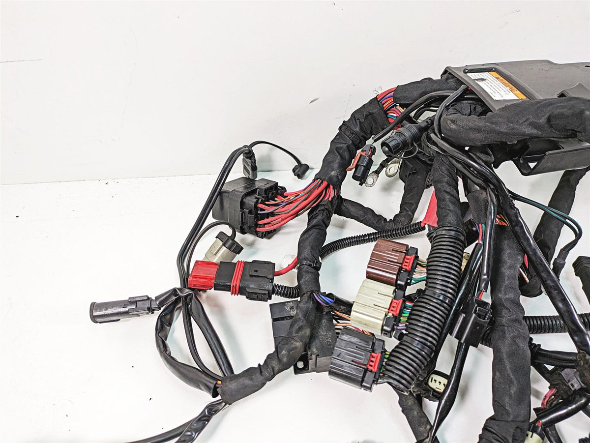 2018 Harley Touring FLHXSE CVO Street Glide Wiring Harness Loom -Read 69201727 {{ shop.shopifyCountryName }} - Mototech271