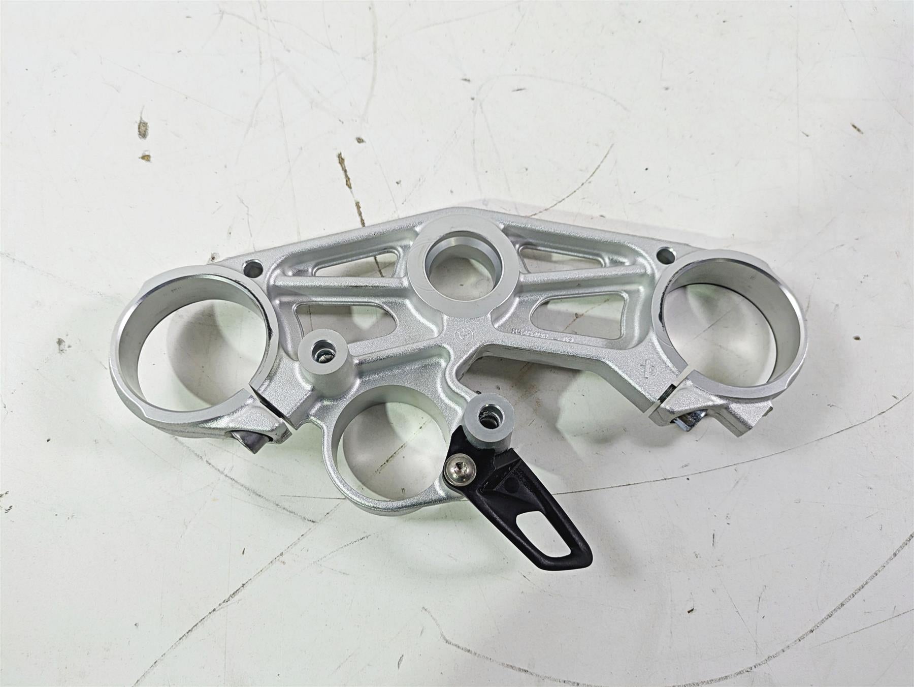 2017 BMW S1000RR K46 Upper Triple Tree Steering Clamp 31428549498 {{ shop.shopifyCountryName }} - Mototech271
